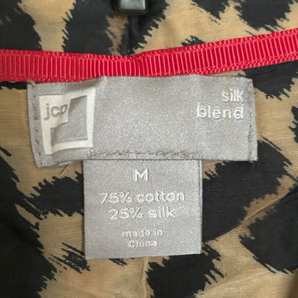 JC'Penny's Leopard Print Button Down-Size M - Picture 3 of 3